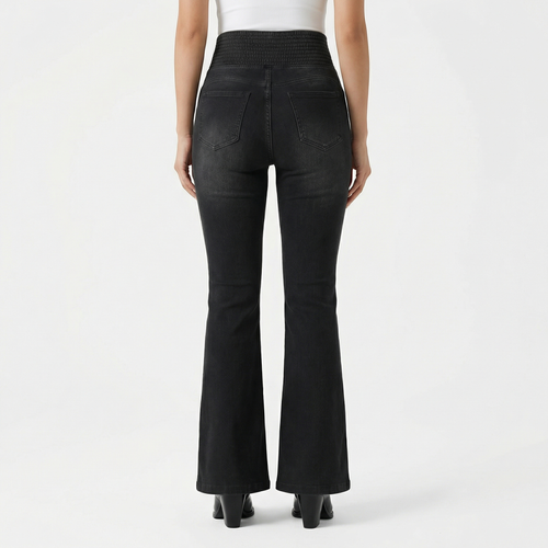 Noir Contour Jeans – High Waist Slim Flare