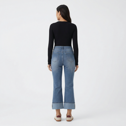 Nova Crop Flare Jeans – Mid-Rise Contour Fit