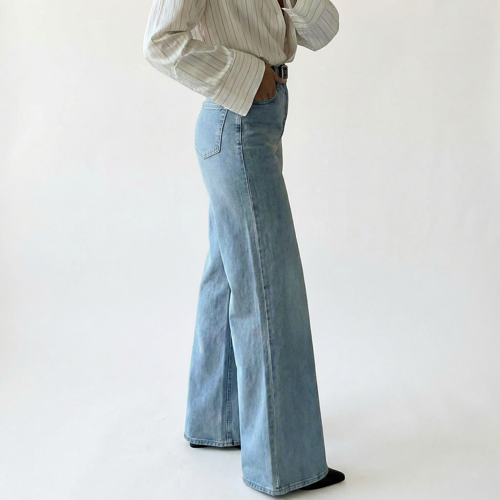Aurora Wide Jeans – Timeless High-Waist Fit