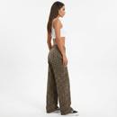 Vera Straight Jeans – High-Waist Essential Fit