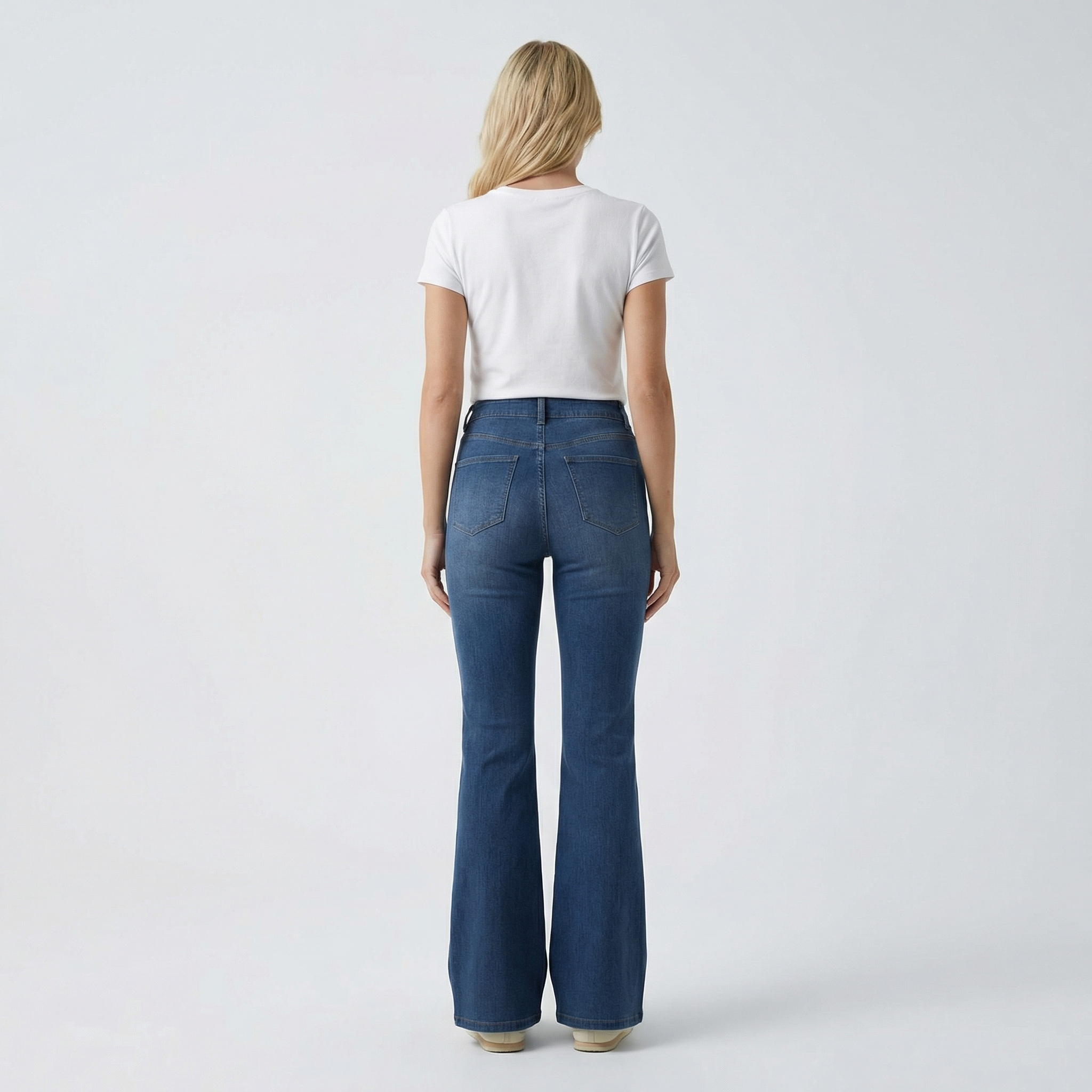 Legacy Wide Jeans – Back Silhouette