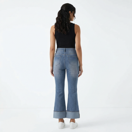 VIRENA Cropped Denim
